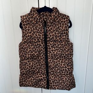 Energie Girls puffer vest Leopard print size S